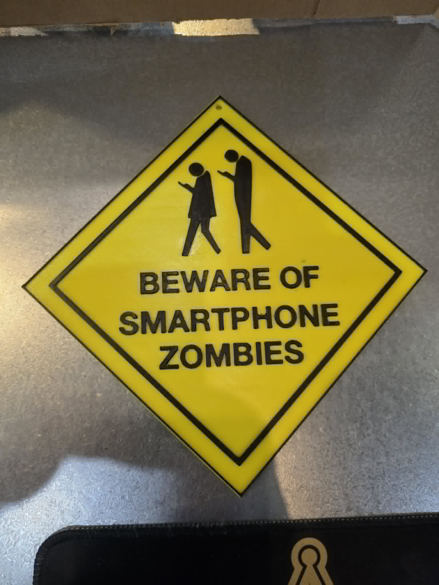 beware smart phone zombie